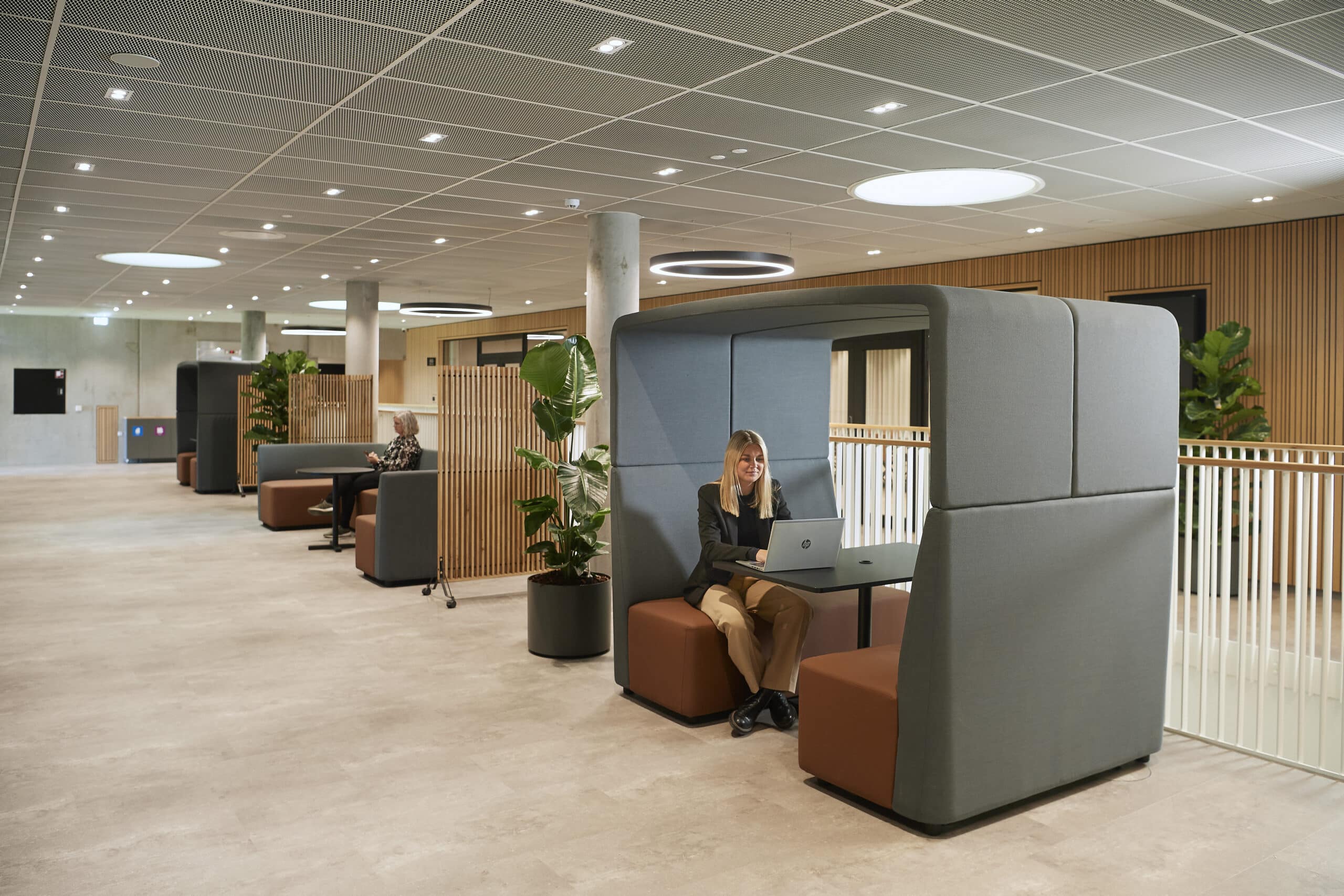 OCEE&FOUR – Work & Study Booths – FourLikes Meet – Lifestyle Image 6