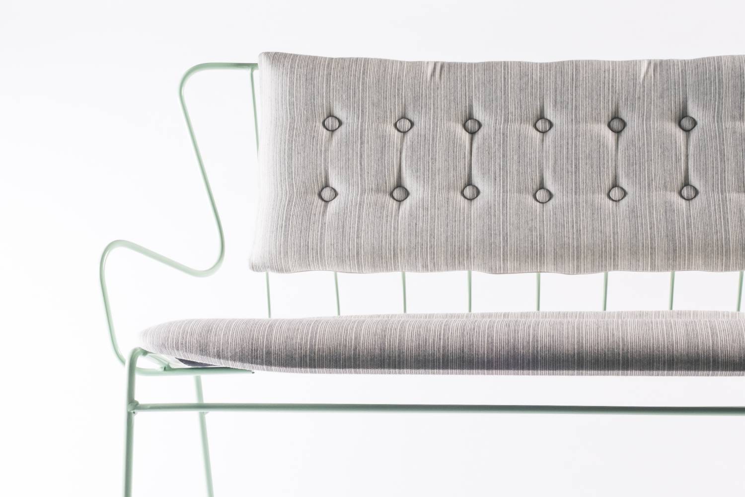 OCEE&FOUR - UK - Chairs - Antelope - Packshot Image 4