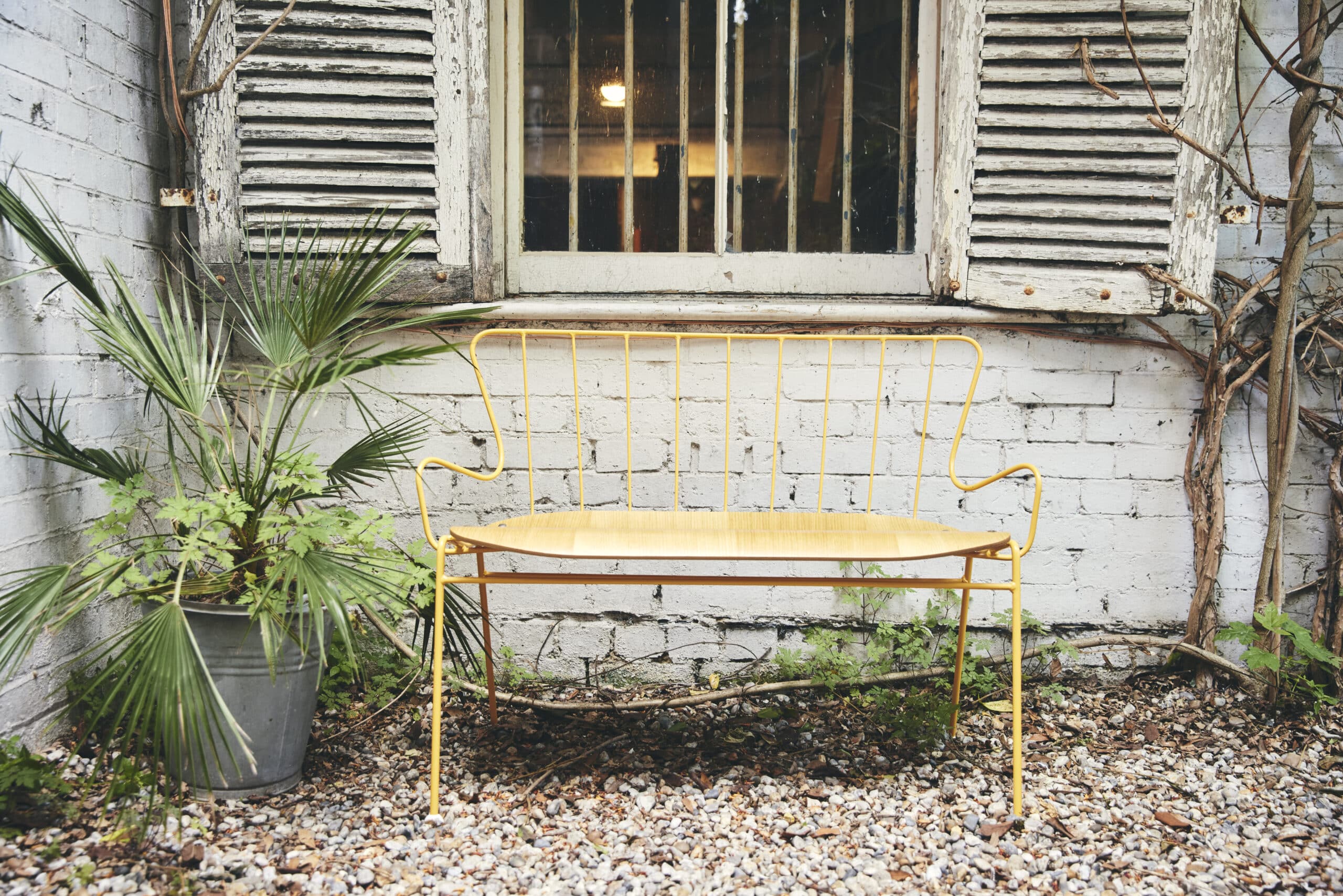 OCEE_FOUR - UK - Stools _ Benches - Antelope - Lifestyle Image 1