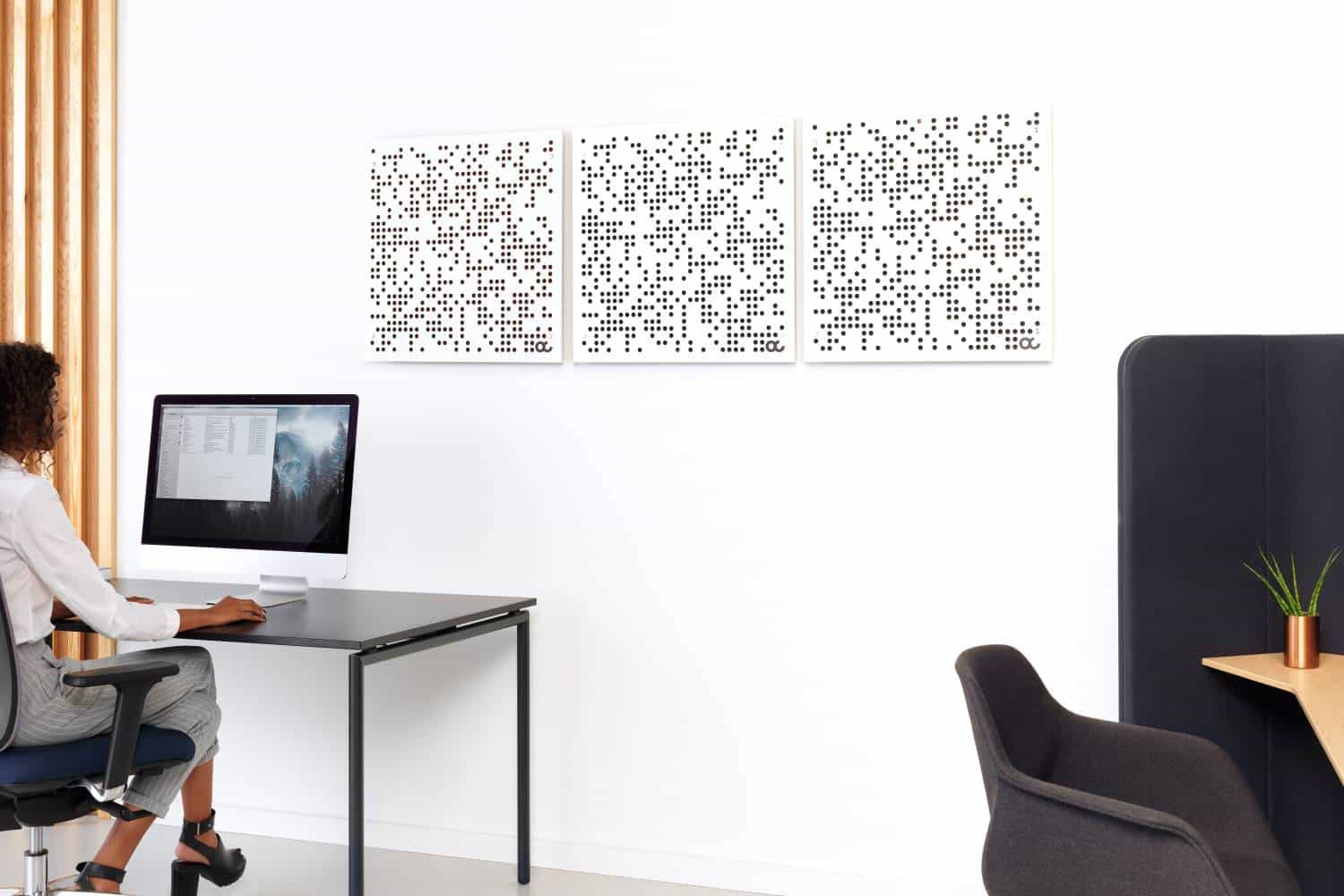 OCEE&FOUR - UK - Acoustics - Dot Panel - Lifestyle Image 1