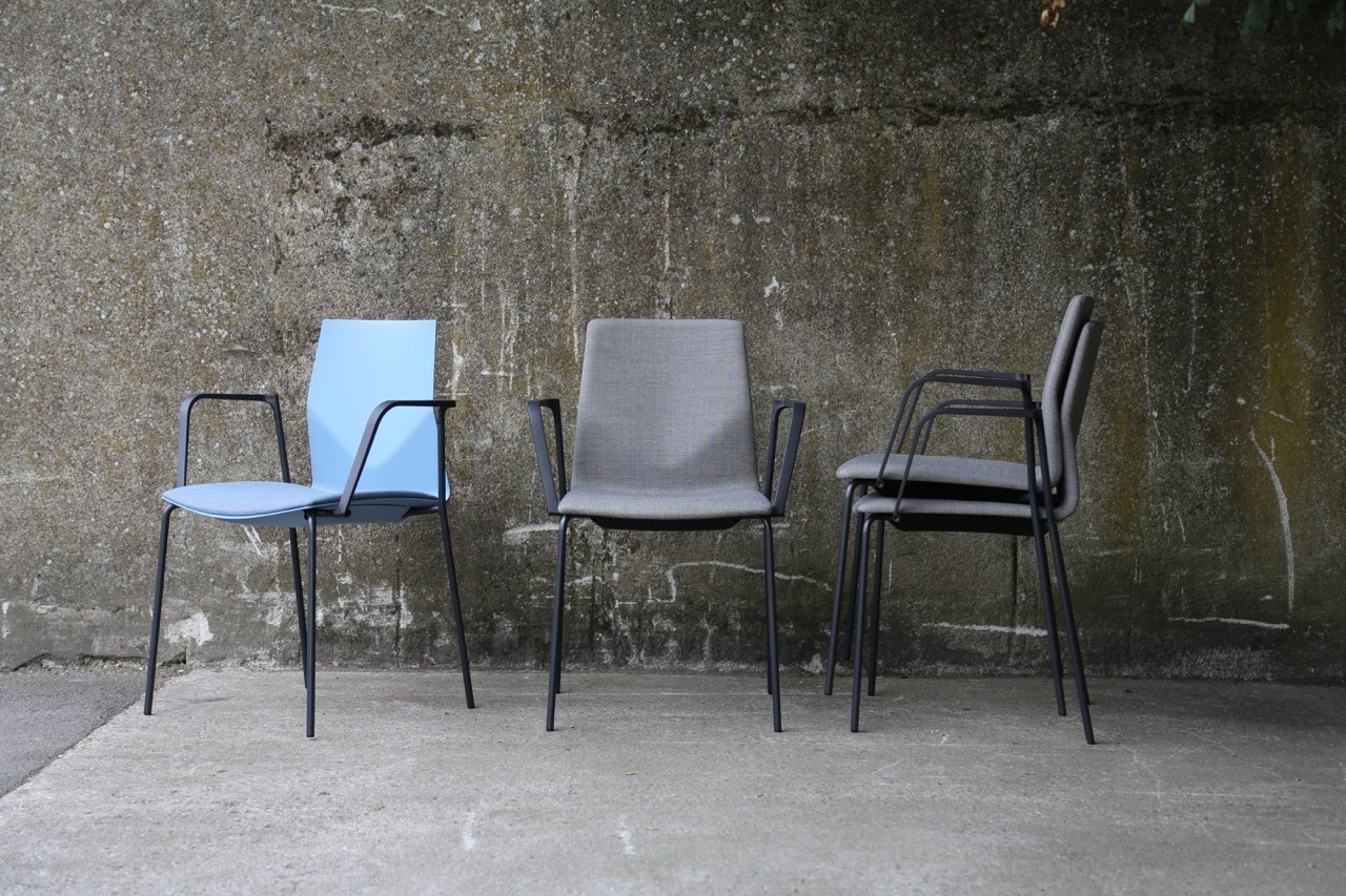 OCEE&FOUR – Chairs – FourCast 2 Four – Lifestyle Image 7 Large