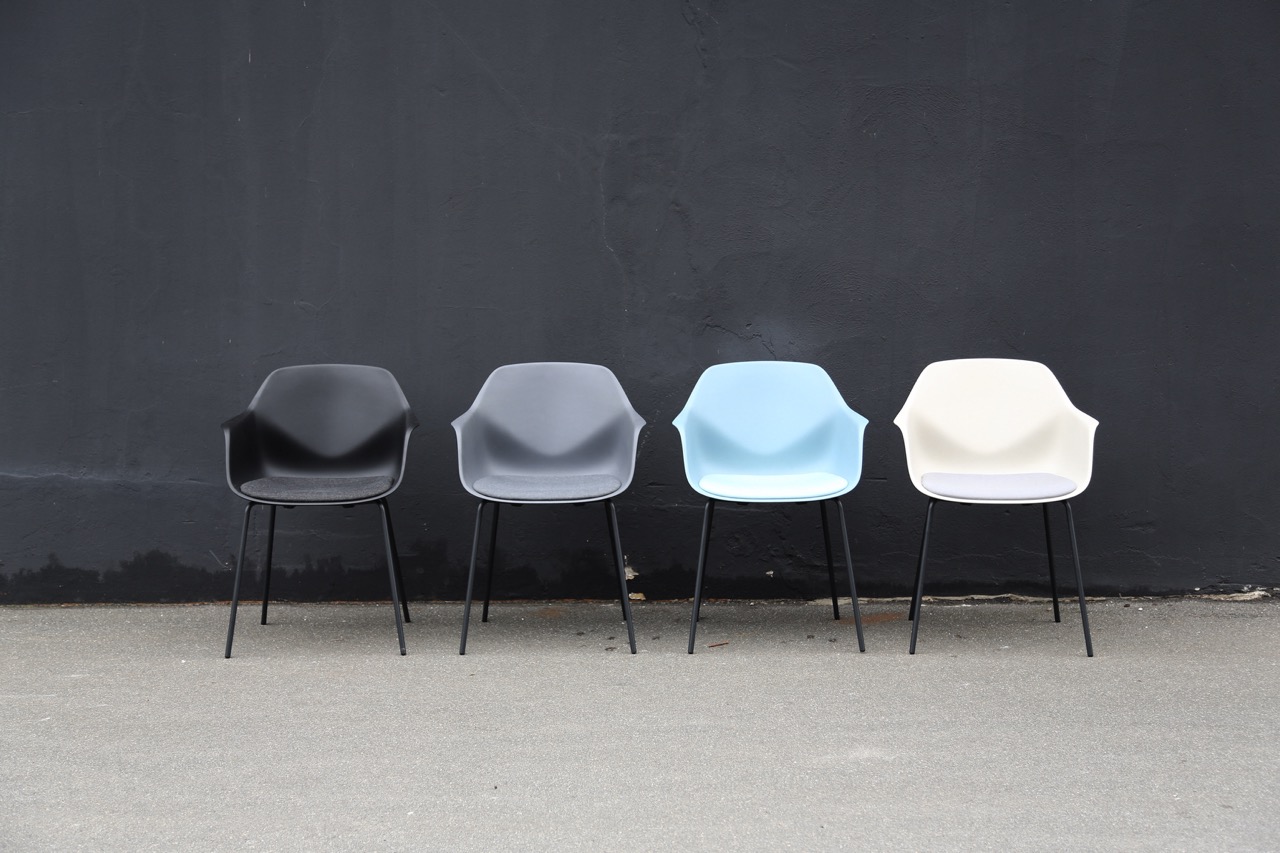 OCEE&FOUR – Chairs – FourMe 44 – Lifestyle Image 2 Large