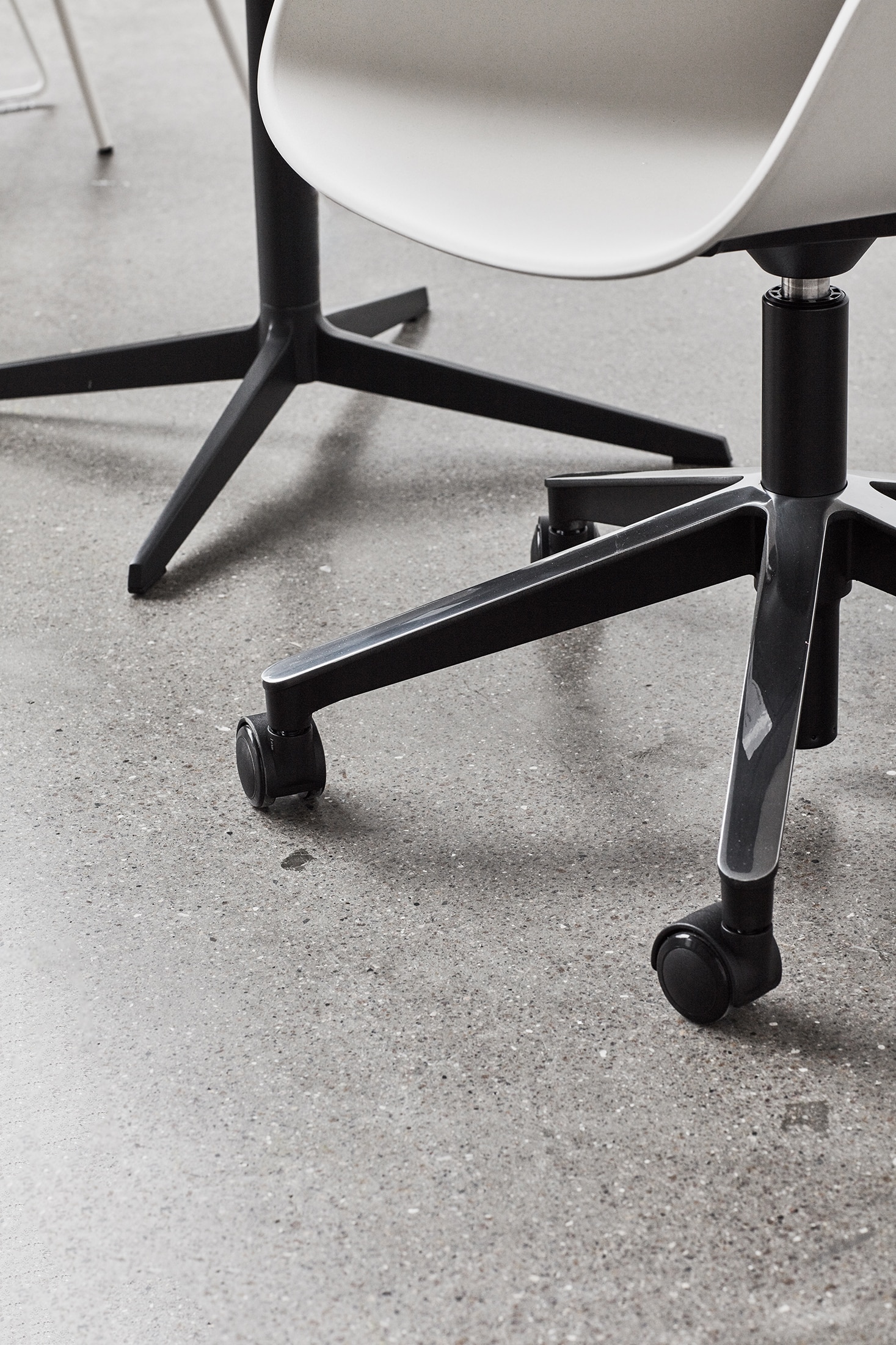 OCEE&FOUR – Chairs – FourMe 66 – Details Image 13