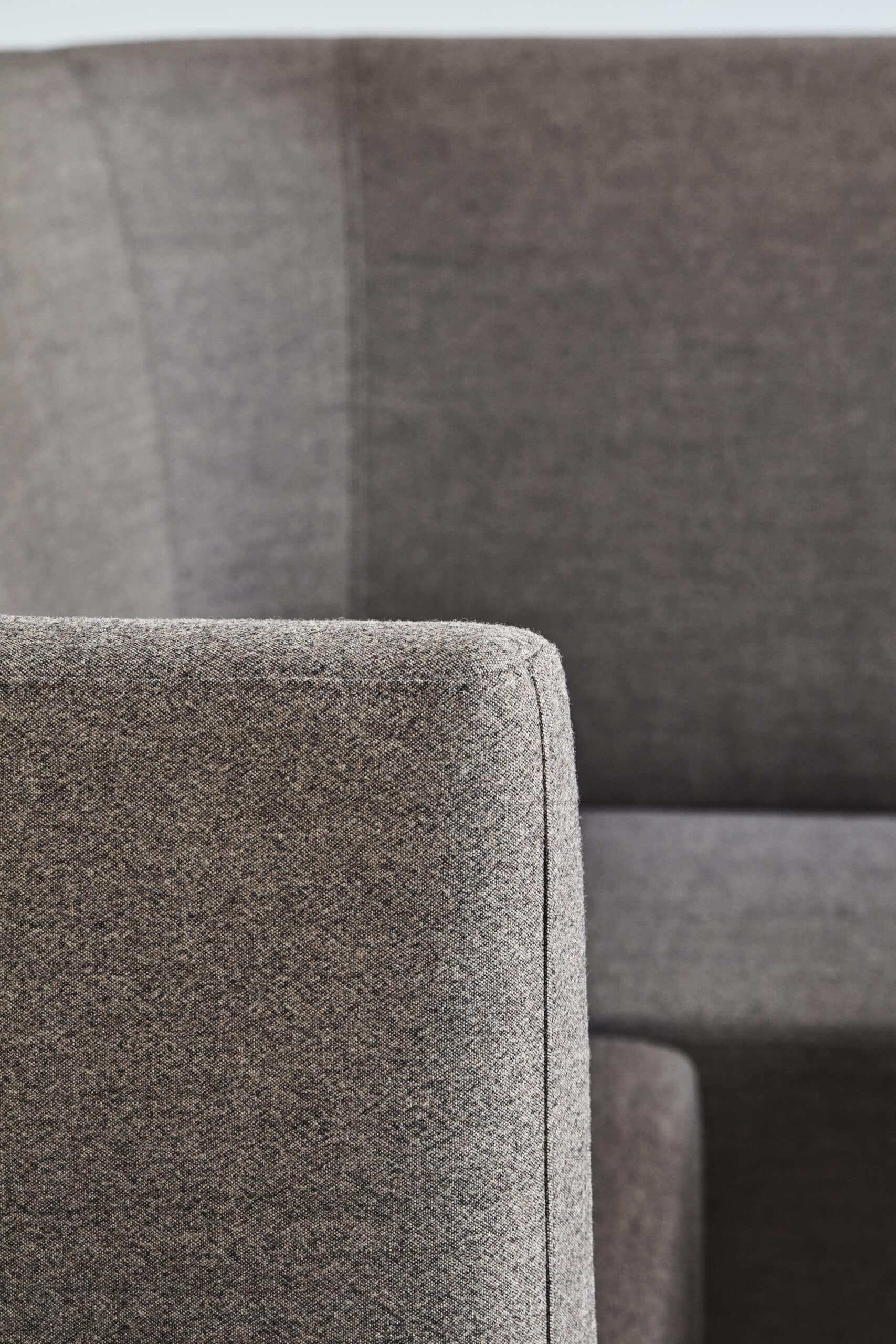 OCEE&FOUR – Soft Seating – FourLikes Sofa – Details Image 2