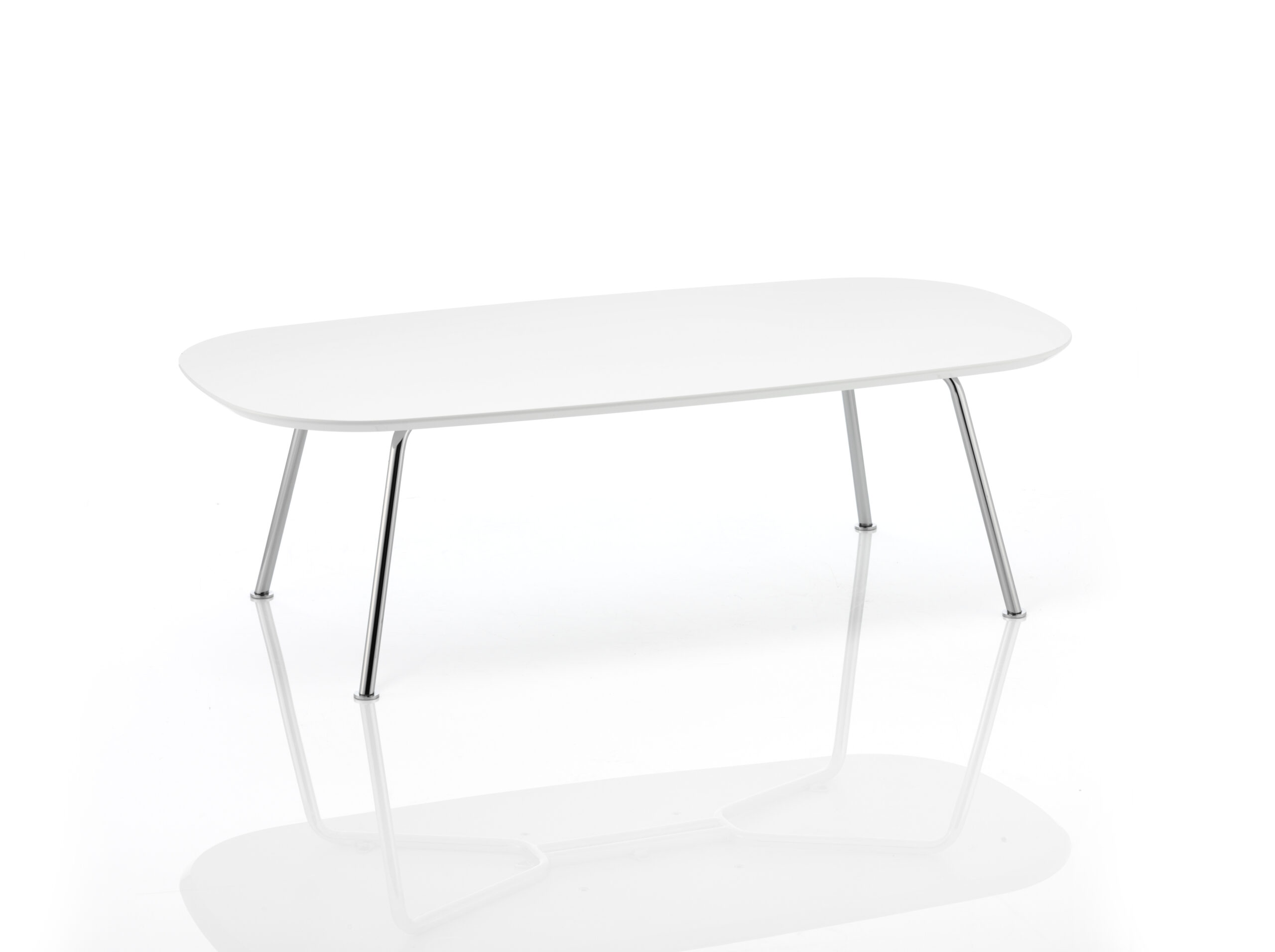 OCEE_FOUR - UK - Tables - Dishy Table - Packshot Image 1