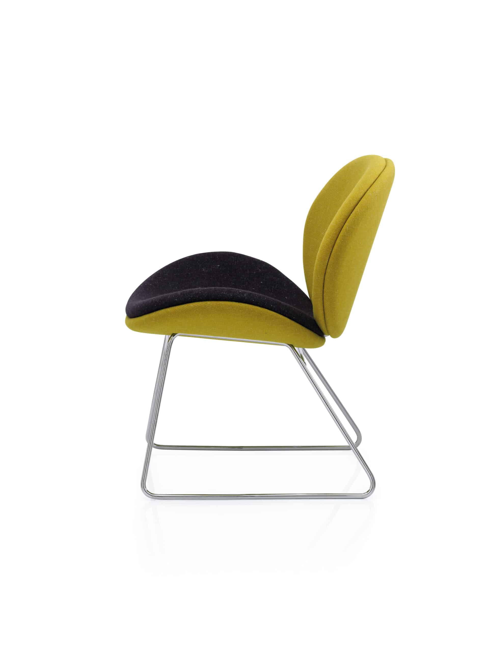 OCEE_FOUR – UK – Chairs – Giggle – Packshot Image 5