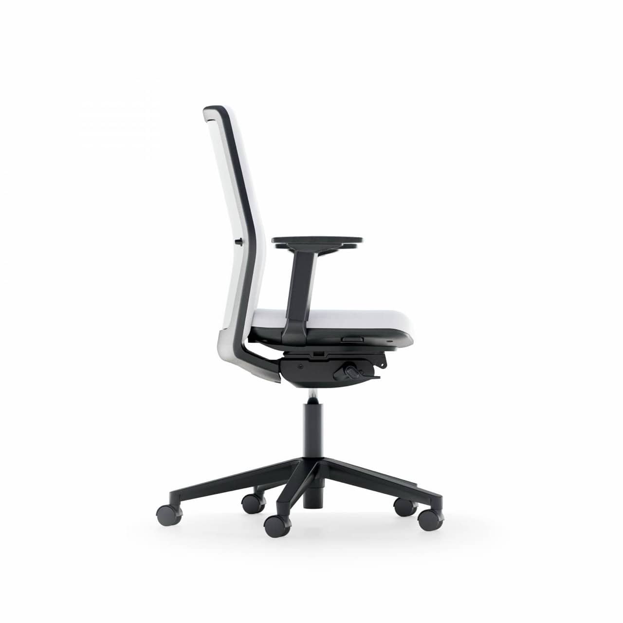 OCEE_FOUR – UK – Task Chair – Era Task – Packshot Image 9 Large