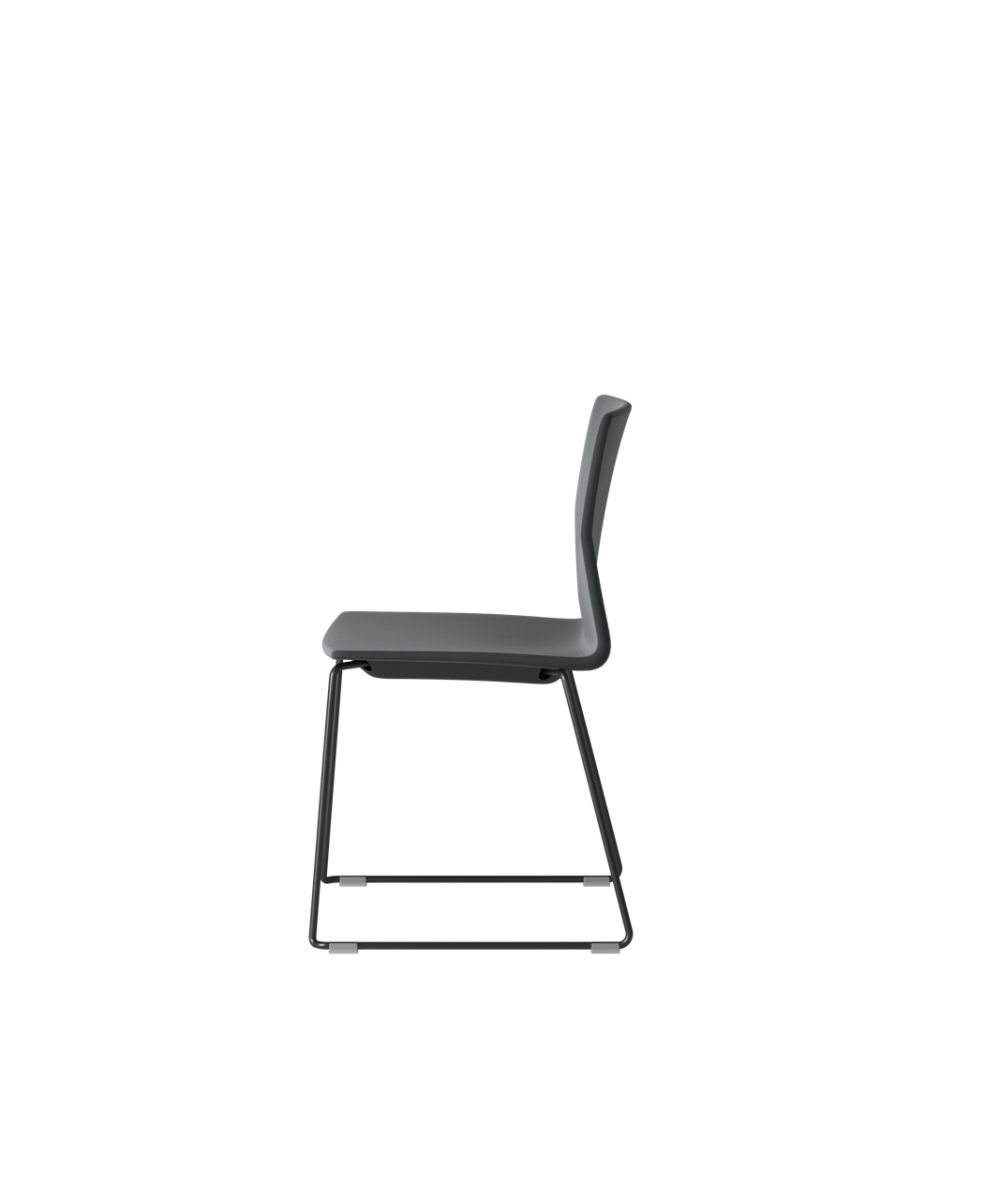 OCEE&FOUR – Chairs – FourCast 2 Line – Fully Upholstered - Skid Frame - Packshot Image 2 Large