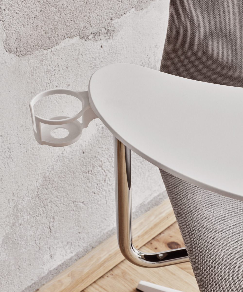 OCEE&FOUR – Chairs – FourCast 2 Lounge – Details Image 1