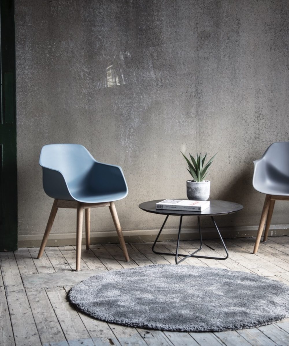 OCEE&FOUR – Chairs – FourMe 44 (Wooden Legs) – Lifestyle Image 2 Large