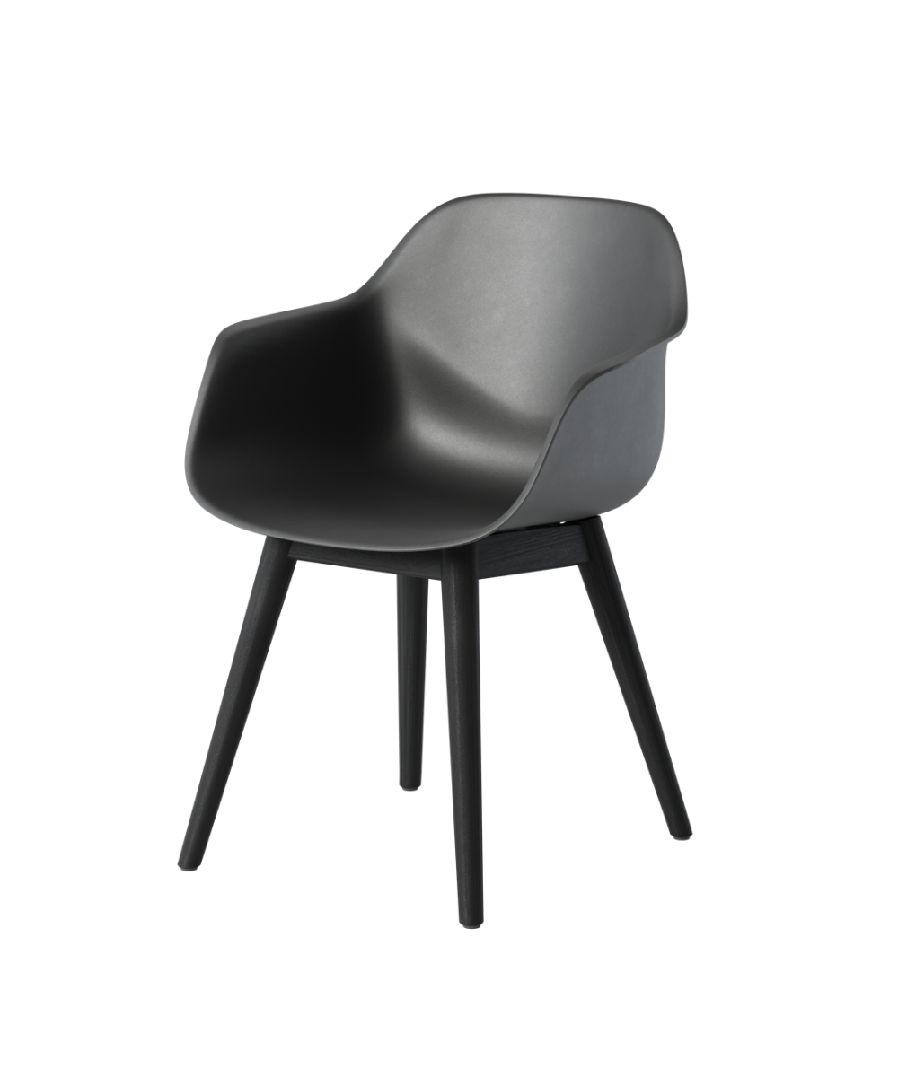 OCEE&FOUR – Chairs – FourMe 44 – Plastic shell - Black Oak Frame - Packshot Image 1 Large