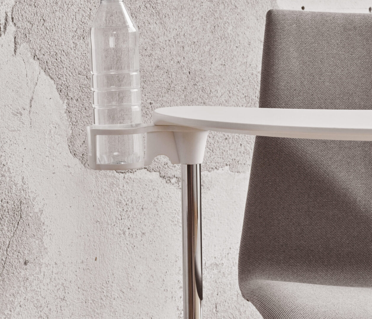 OCEE&FOUR – Chairs – FourCast 2 Lounge – Details Image 2