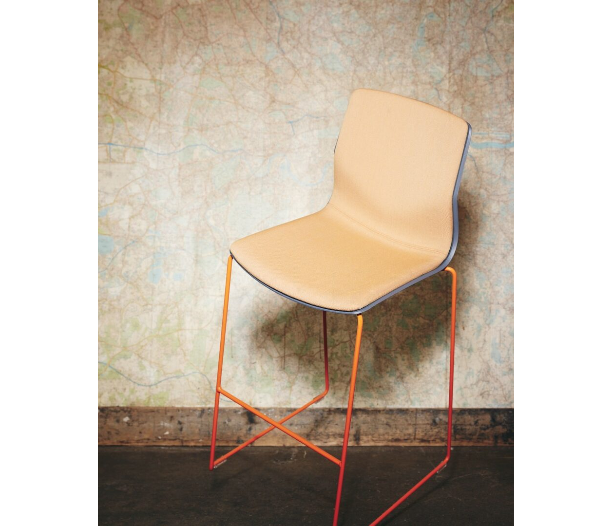 OCEE&FOUR – Chairs – FourSure 105 – Marketing Image 1 Large