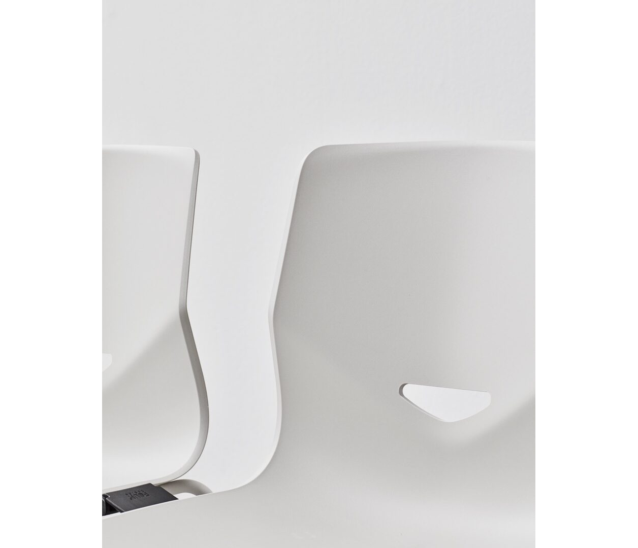 OCEE&FOUR – Chairs – FourSure 44 – Details Image 19 Large