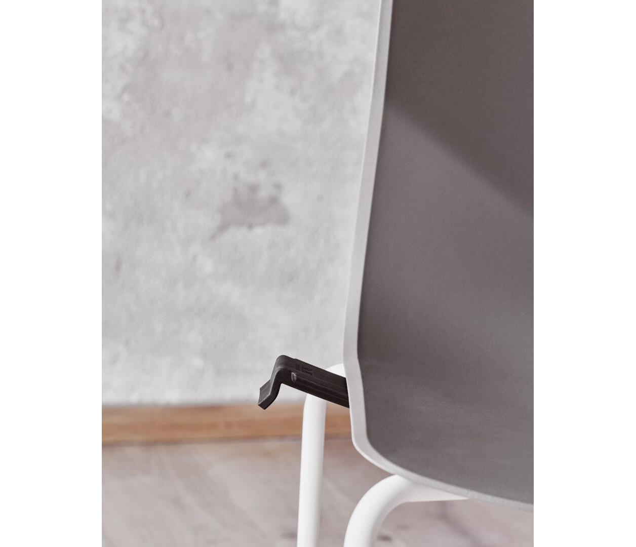 OCEE&FOUR – Chairs – FourSure 44 – Details Image 9 Large